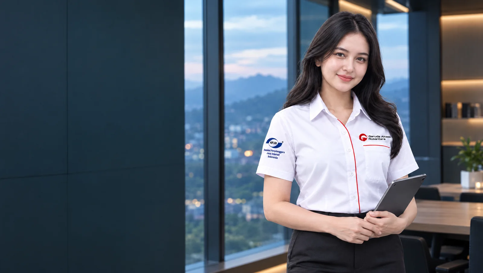Alya Prameswari, the official Garuda Akses character, in a partnership consultation pose